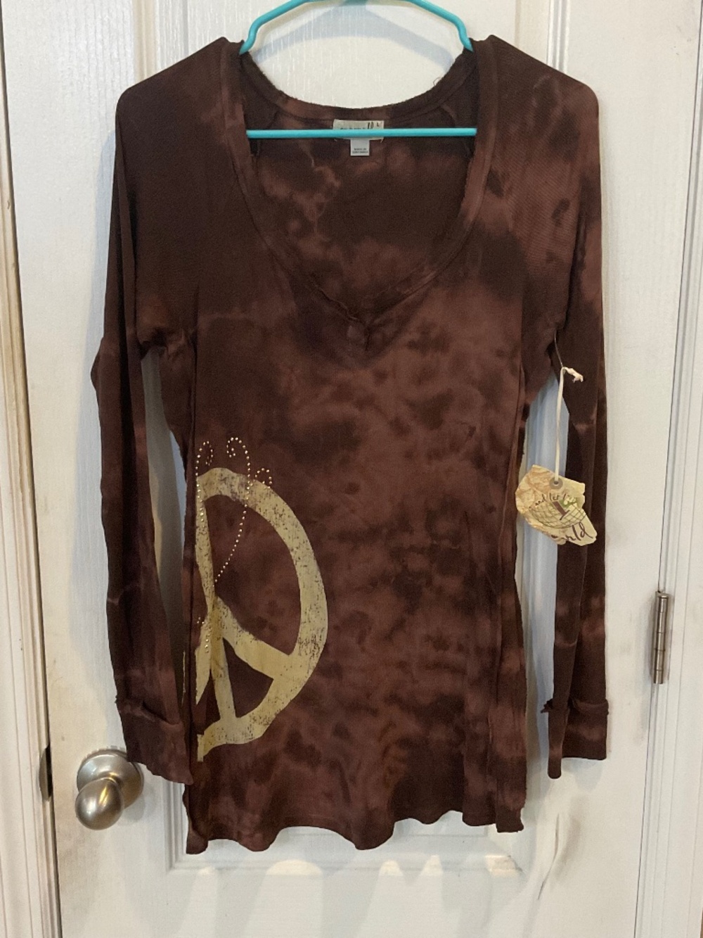 One World Brown Tie Dyed Peace Sign Long Sleeve T-Shirt - Large - NWT